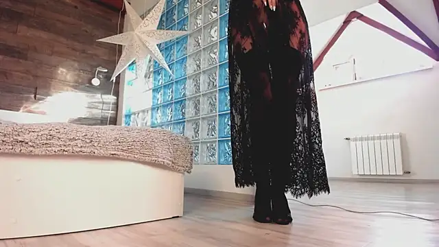 AzaliaSwallows online show from 02-28-25, 01:36