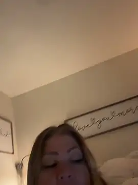 JESS LOVES online show from 02-08-26, 05:33