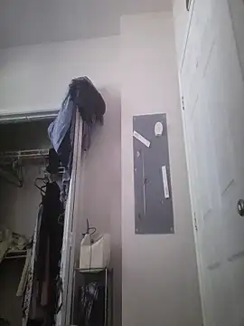 PartyAnimalfreak online show from 09-12-25, 07:47