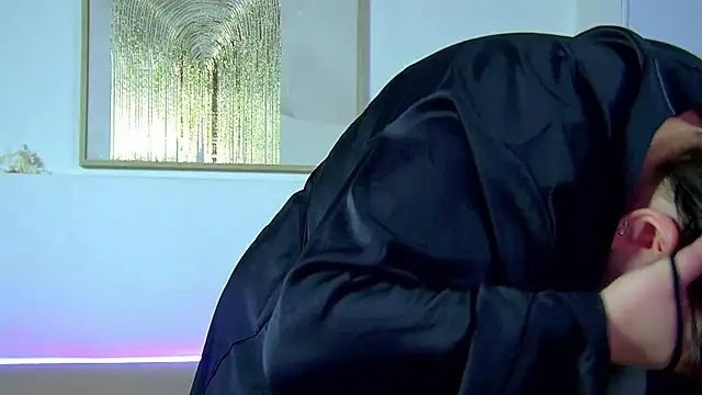 Snapshot of LillianKim chatting on 10-13-25, 06:24 LillianKim online show from 10-13-25, 06:24