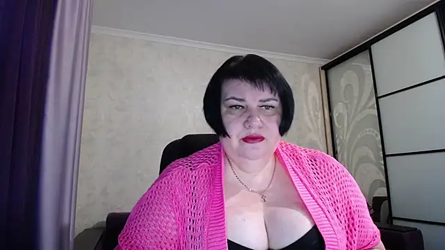 JuicyLady Di online show from 10-27-25, 04:38