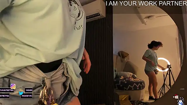 Katemoss70 online show from 12-21-25, 12:34