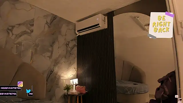 Snapshot of Katemoss70 chatting on 01-12-26, 12:32 Katemoss70 online show from 01-12-26, 12:32