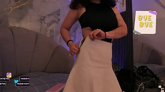 Snapshot of Katemoss70 chatting on 02-01-26, 12:26 Katemoss70 online show from 02-01-26, 12:26