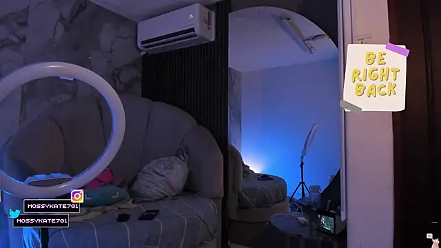 Snapshot of Katemoss70 chatting on 02-22-26, 12:36 Katemoss70 online show from 02-22-26, 12:36