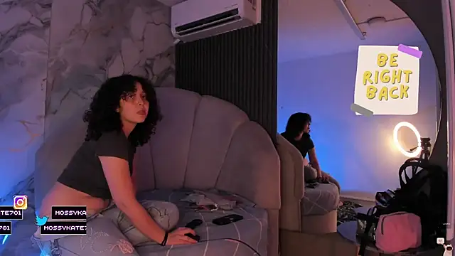 Snapshot of Katemoss70 chatting on 03-01-26, 12:40 Katemoss70 online show from 03-01-26, 12:40