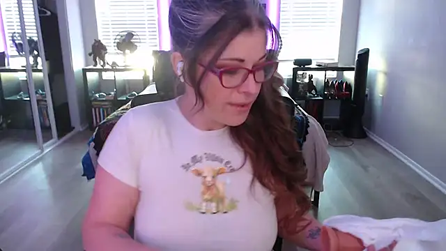 TheLenaAdams online show from 01-13-25, 07:31