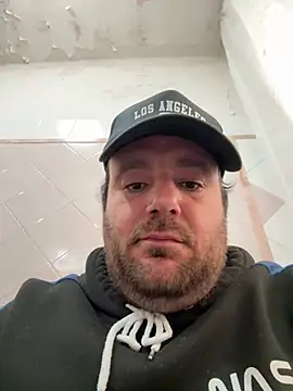 Snapshot of alex899927 chatting on 03-19-25, 12:23 alex899927 online show from 03-19-25, 12:23