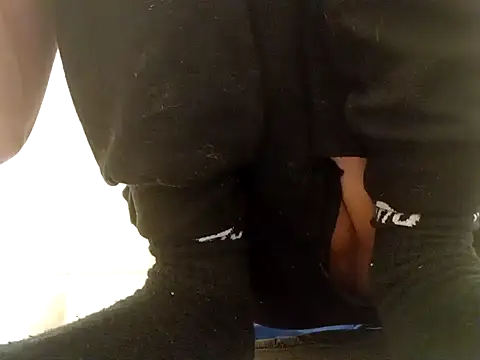 toyxltester online show from 12-30-24, 04:31