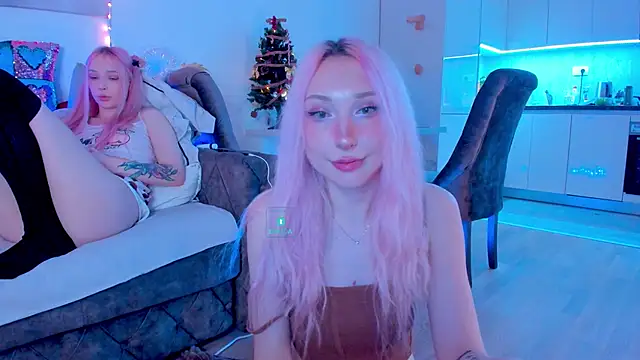 AlexRoseLiRed online show from 12-22-24, 01:34