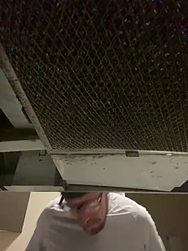 Snapshot of Tomas_Zaddy chatting on 12-31-24, 11:06 Tomas Zaddy online show from 12-31-24, 11:06