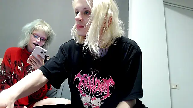 Alien Bella online show from 01-31-25, 03:11