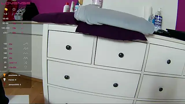 Latina daily online show from 01-10-25, 03:37