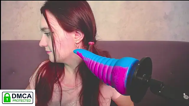 Snapshot of Alyssa___Scarlet chatting on 11-06-25, 10:05 Alyssa Scarlet online show from 11-06-25, 10:05