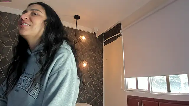 dayra angels online show from 11-10-25, 05:12