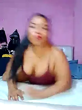 Snapshot of rosmery-navarro chatting on 01-19-25, 02:47 rosmery-navarro online show from 01-19-25, 02:47