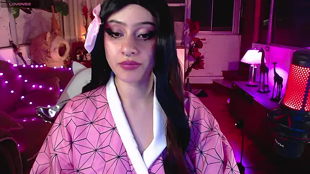 Snapshot of Aquamarinebubble chatting on 02-08-25, 07:26 Aquamarinebubble online show from 02-08-25, 07:26