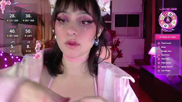 Snapshot of Aquamarinebubble chatting on 09-26-25, 12:03 Aquamarinebubble online show from 09-26-25, 12:03