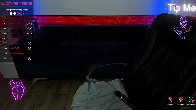 Kamilla Hot online show from 03-17-25, 01:14