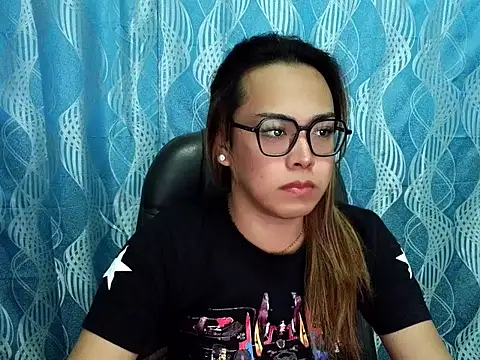 Your PrettyGirlxxx online show from 09-09-25, 05:18