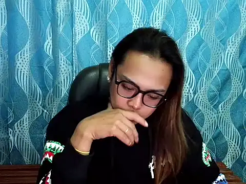 Your PrettyGirlxxx online show from 09-17-25, 07:10