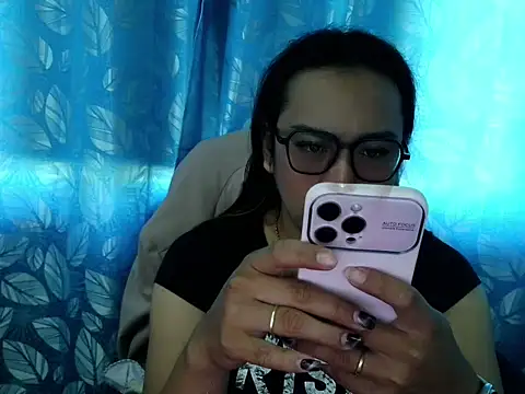 Your PrettyGirlxxx online show from 10-19-25, 11:38