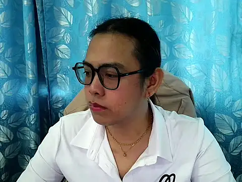 Your PrettyGirlxxx online show from 11-12-25, 11:47