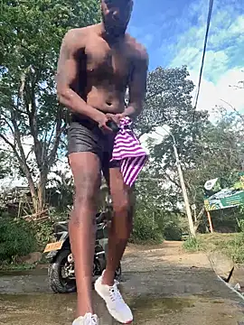 blackdrey18 online show from 12-17-25, 01:50