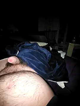 Snapshot of thefox92 chatting on 11-18-25, 12:38 thefox92 online show from 11-18-25, 12:38