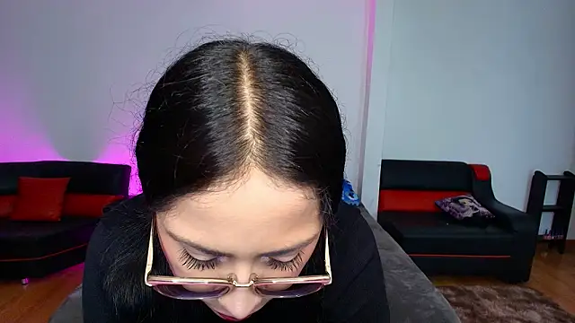 yesie hot online show from 02-28-26, 12:33