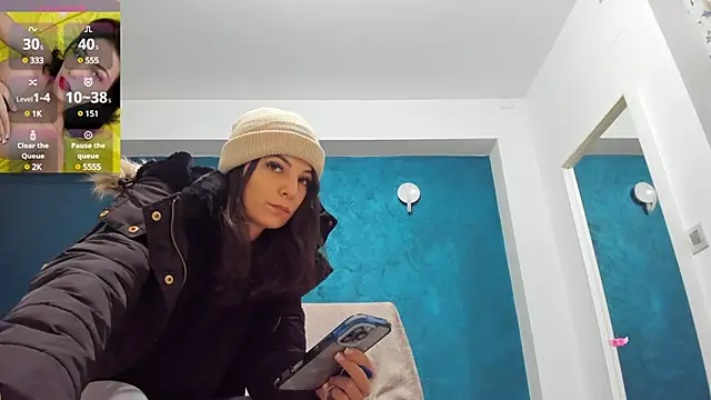 Anna Lewis online show from 02-12-25, 05:47