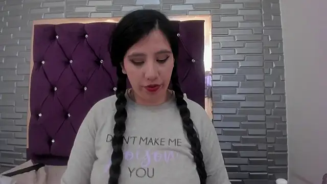 Snapshot of AntoneellaF chatting on 01-16-25, 07:38 AntoneellaF online show from 01-16-25, 07:38