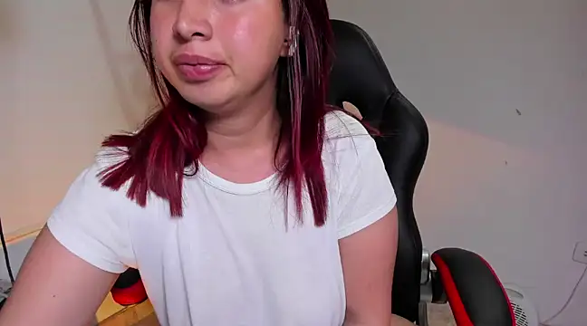 madelaine blosson online show from 02-22-25, 06:39