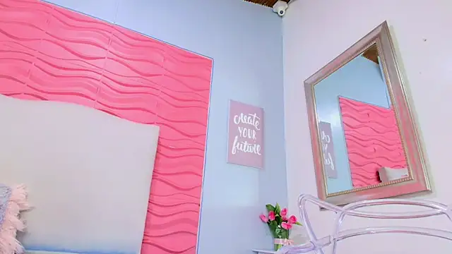 Snapshot of _Valeria_Brown chatting on 01-16-25, 11:37  Valeria Brown online show from 01-16-25, 11:37