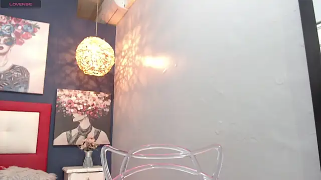 Snapshot of _Valeria_Brown chatting on 01-25-25, 08:31  Valeria Brown online show from 01-25-25, 08:31