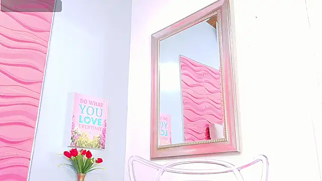 Snapshot of _Valeria_Brown chatting on 03-01-25, 08:42  Valeria Brown online show from 03-01-25, 08:42