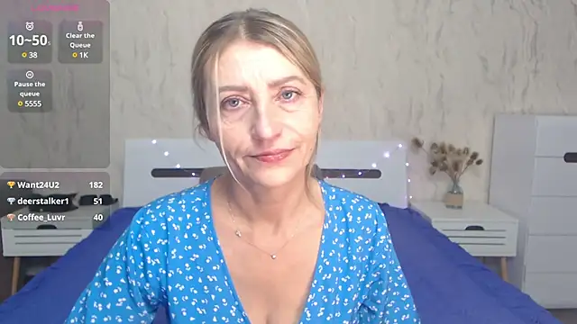ZoeGrant online show from 12-28-24, 11:05