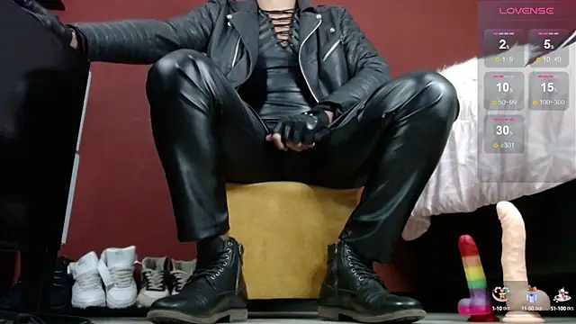 TomLover 12 online show from 01-30-25, 11:01