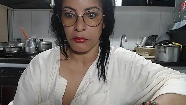 kateleyagrey online show from 09-23-25, 11:57