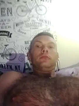 Snapshot of liderek83 chatting on 10-14-25, 11:05 liderek83 online show from 10-14-25, 11:05