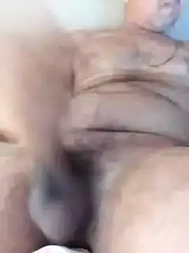 Snapshot of marronzinho23c chatting on 02-21-25, 08:16 marronzinho23c online show from 02-21-25, 08:16