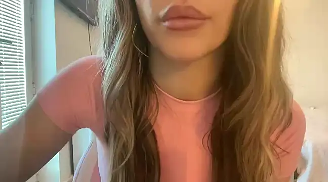 Snapshot of Lillymariee chatting on 01-15-25, 02:24 Lillymariee online show from 01-15-25, 02:24