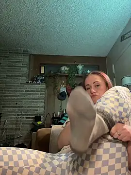 Snapshot of ClumsyLink chatting on 01-15-26, 07:46 ClumsyLink online show from 01-15-26, 07:46