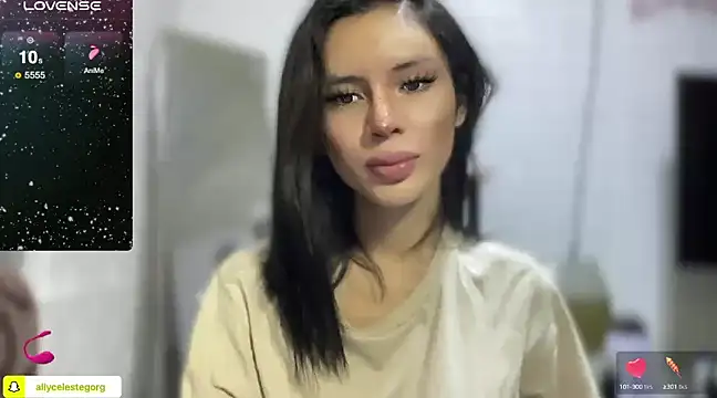 Snapshot of Lawasita48 chatting on 03-22-25, 03:30 Lawasita48 online show from 03-22-25, 03:30