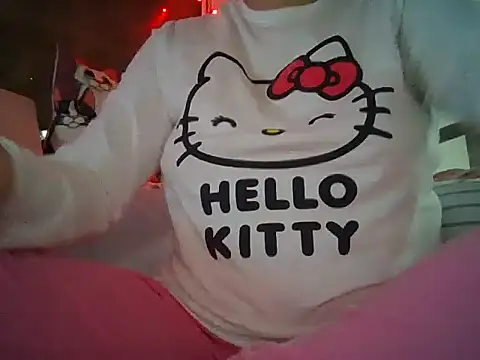 RealLittleRedRidingHood online show from 01-05-25, 08:21