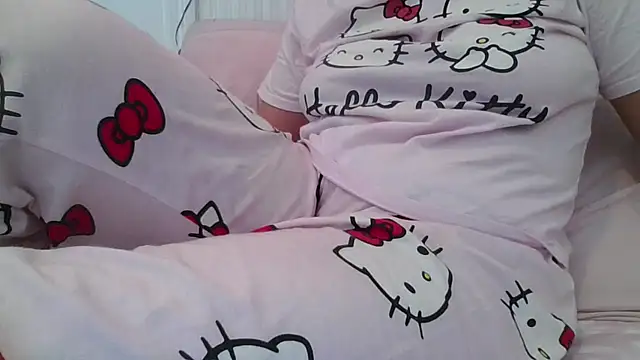 RealLittleRedRidingHood online show from 02-08-25, 05:39