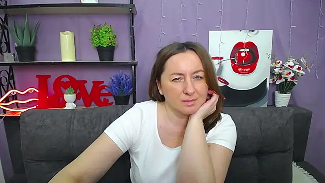 Abby Taylorr online show from 03-16-25, 04:45