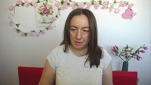 Abby Taylorr online show from 09-11-25, 12:27