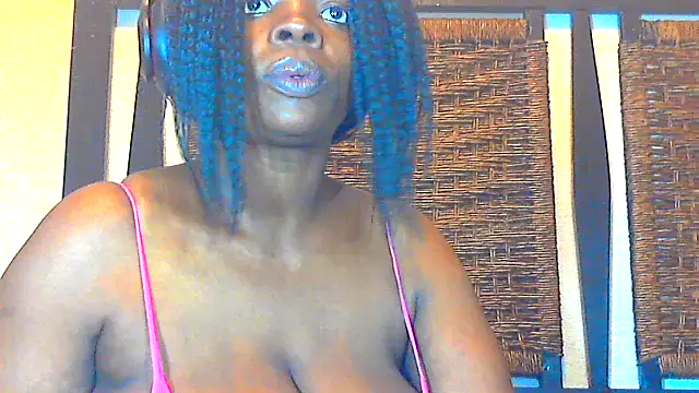 Snapshot of CallyCallienteXxX chatting on 03-20-25, 01:02 CallyCallienteXxX online show from 03-20-25, 01:02