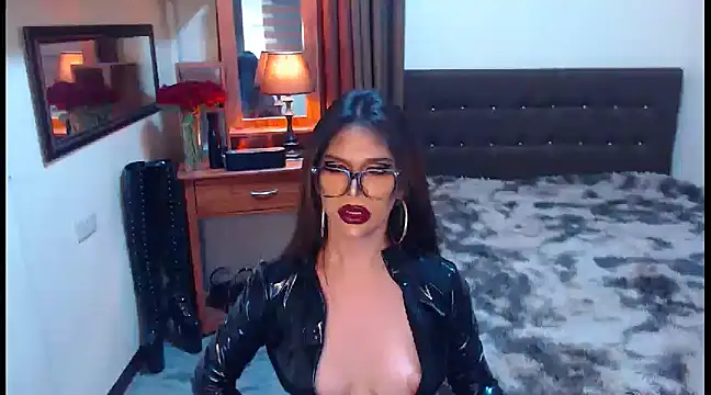 EXTREMELYDOM online show from 01-22-25, 02:46